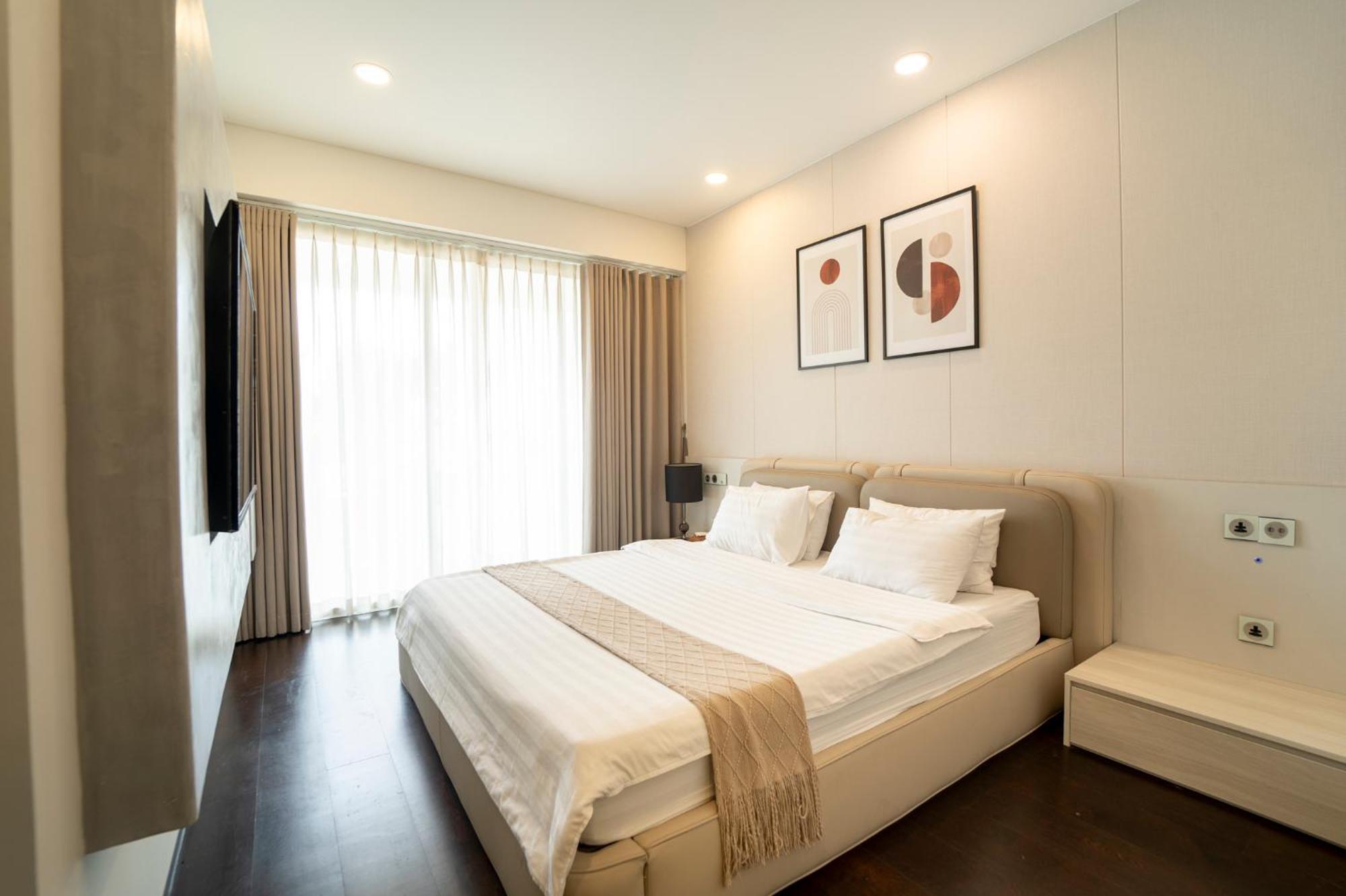 Serenity Saigon Sky Villas - Free One Way Airport Shuttle Ho-Chi-Minh-Stadt Exterior foto