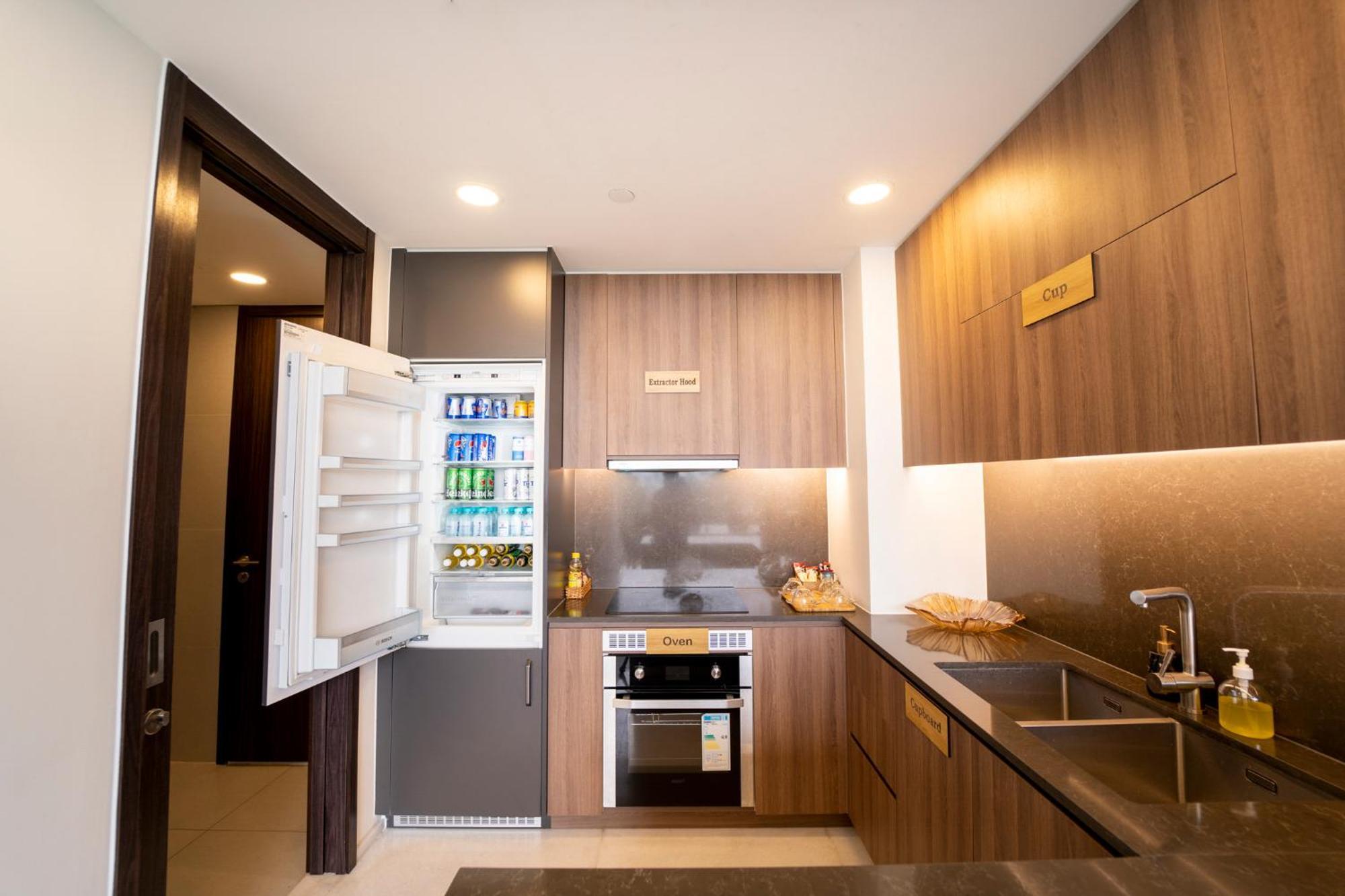 Serenity Saigon Sky Villas - Free One Way Airport Shuttle Ho-Chi-Minh-Stadt Exterior foto