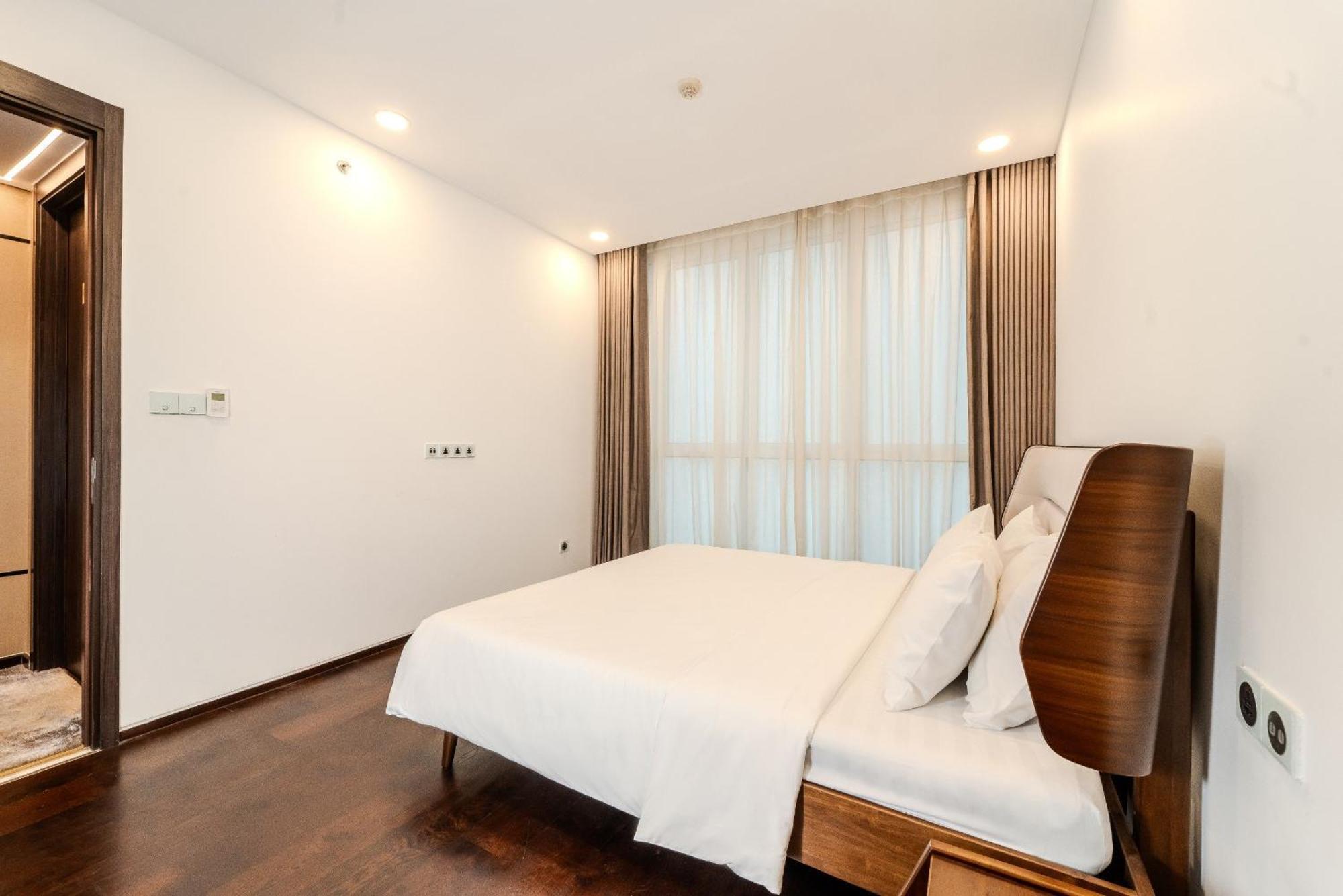 Serenity Saigon Sky Villas - Free One Way Airport Shuttle Ho-Chi-Minh-Stadt Exterior foto